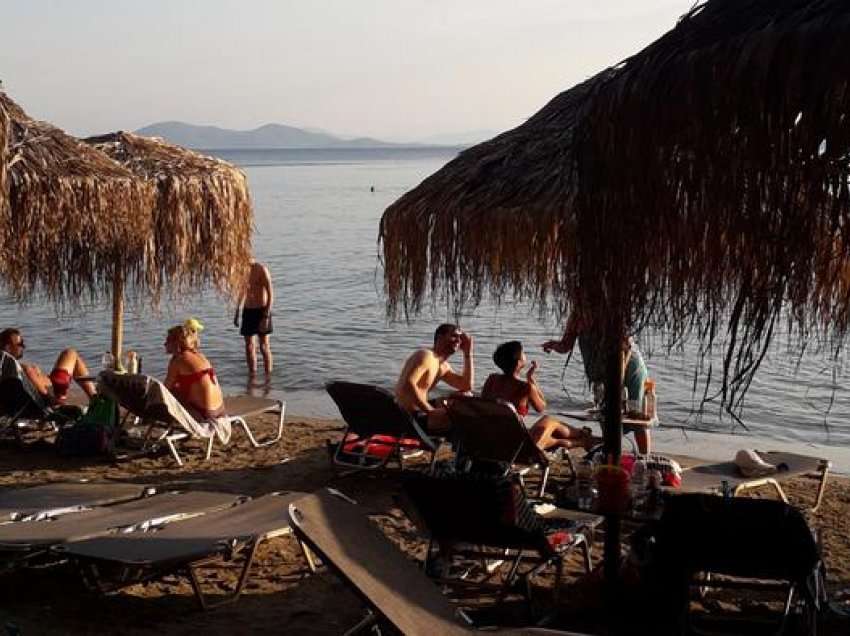 Sezon rekord turistik në Greqi