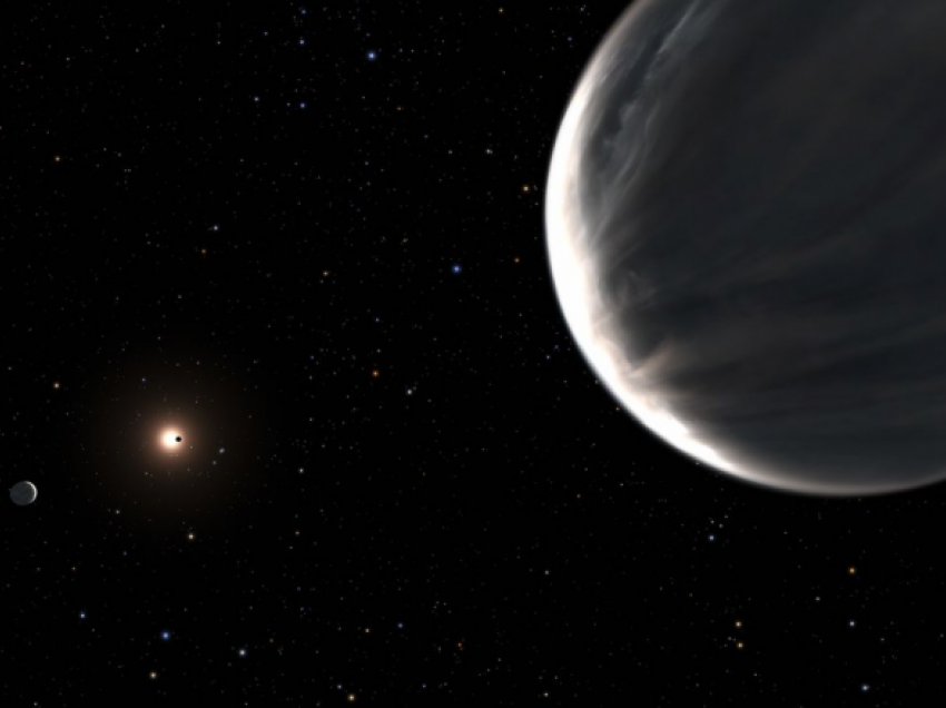 Një studim zbulon dy planetë që supozohet se janë të përbërë nga uji