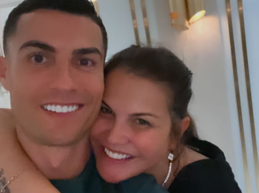 Motrës së Ronaldos nuk i del inati, vazhdon me “thumbat” 