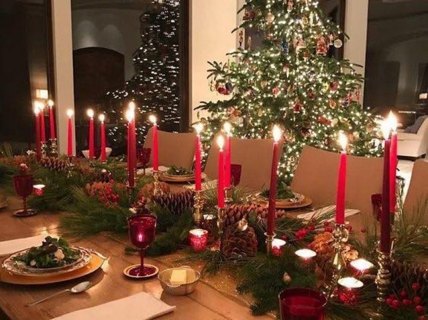 Çfarë nuk duhet të harroni në vigjilje Krishtlindjesh, si ta siguroni tryezën festive