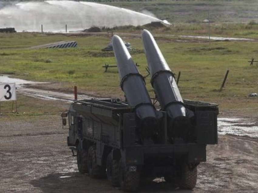 Bjellorusia: Sistemet ruse të raketave me aftësi bërthamore janë gati për përdorim