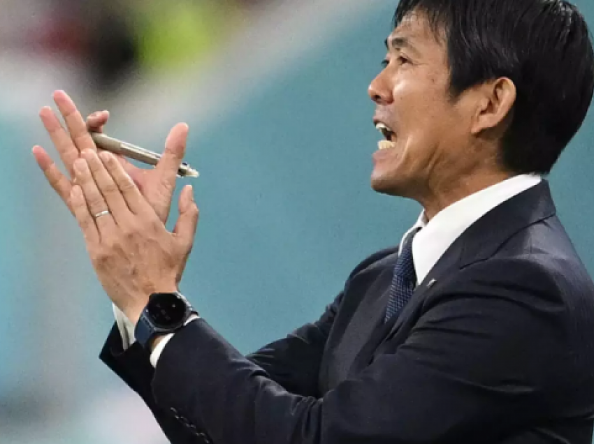 Japonia ia zgjat kontratën trajnerit