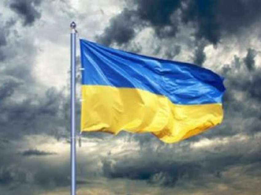 ​Më shumë se 300.000 banorë të Kievit mbetën pa energji elektrike