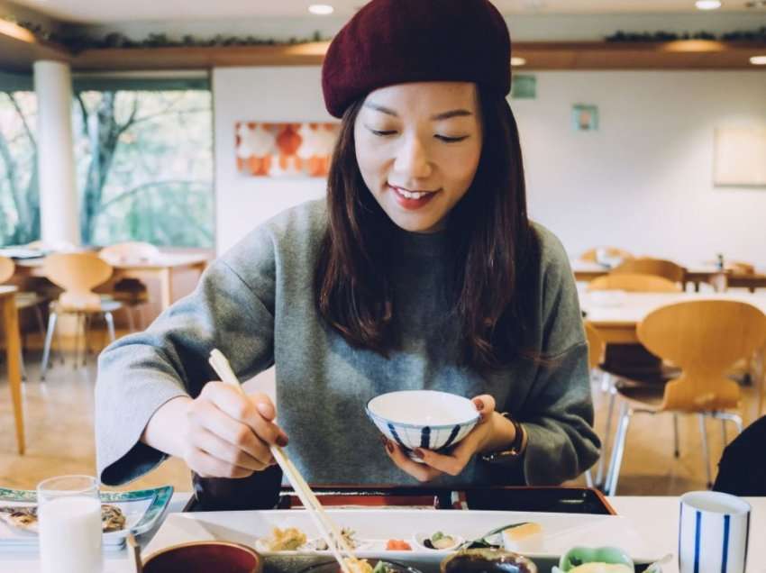 Sekretet e japonezëve që i bëjnë të kenë një jetë më të gjatë dhe më të shëndetshme