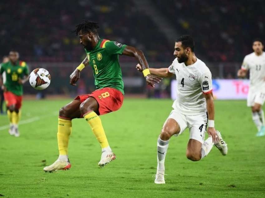Nevojiten vazhdimet në ndeshjen mes Kamerunit dhe Egjiptit