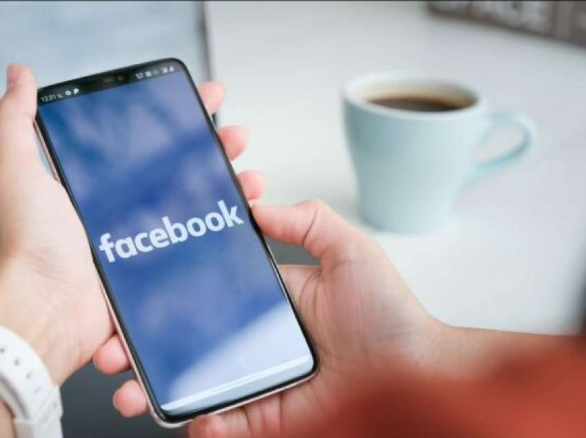 Për herë të parë në histori, Facebook shënon rënie të përdoruesve