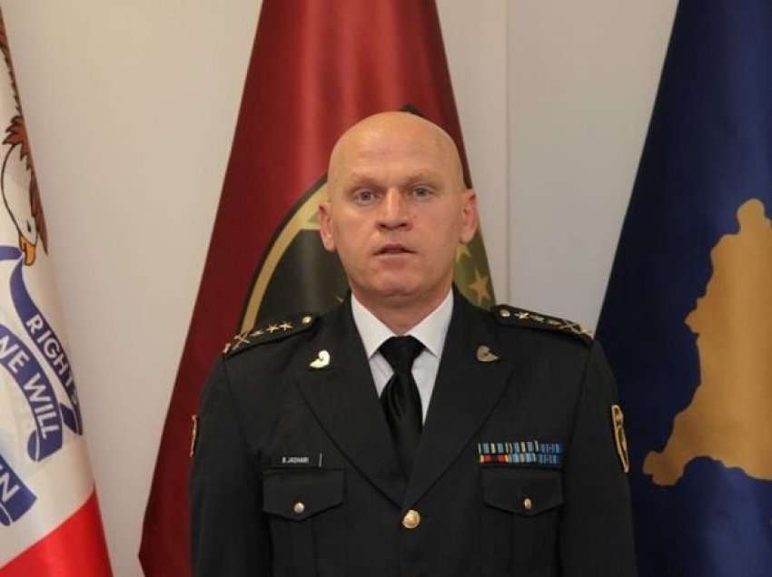 Komandanti i Komandës së Forcave Amerikane për Evropë uroi gjeneral Jasharin për detyrën e re