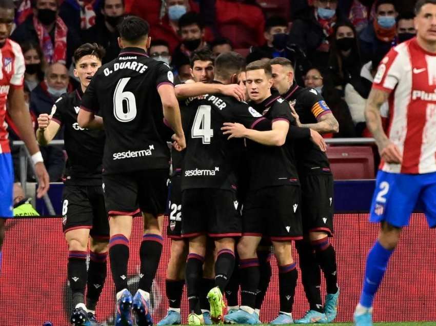 Befasi e madhe, Levante shtang Atletico Madridin