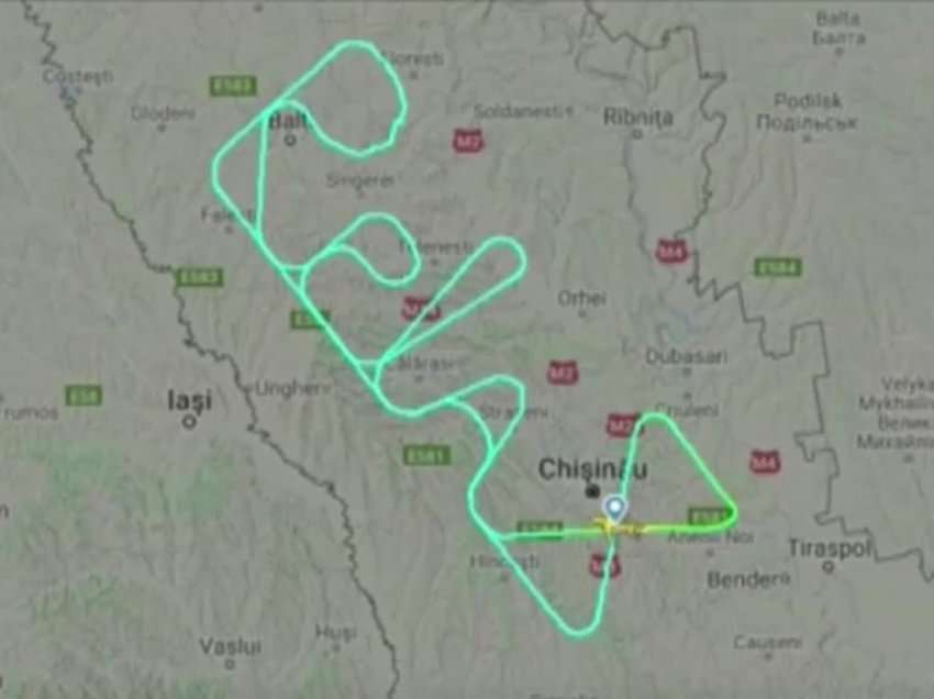 Përballja për Ukrainën, piloti nxjerr mesazhin që shihet vetëm nga qielli