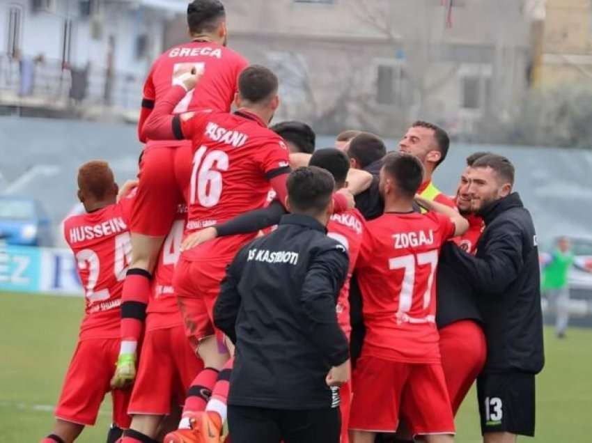 Garë e ashpër për titullin në Superligën e Shqipërisë
