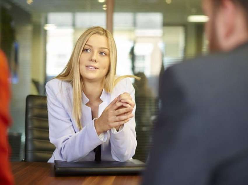 Përse duhet të shmangni sarkazmën gjatë një interviste pune?