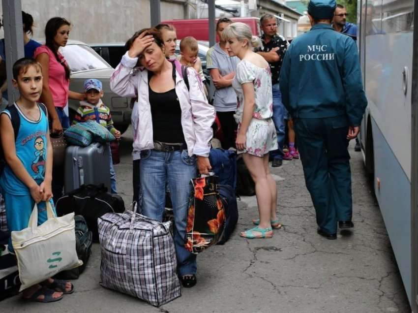 Gjermania thotë se do t’i pranojë të gjithë refugjatët ukrainas