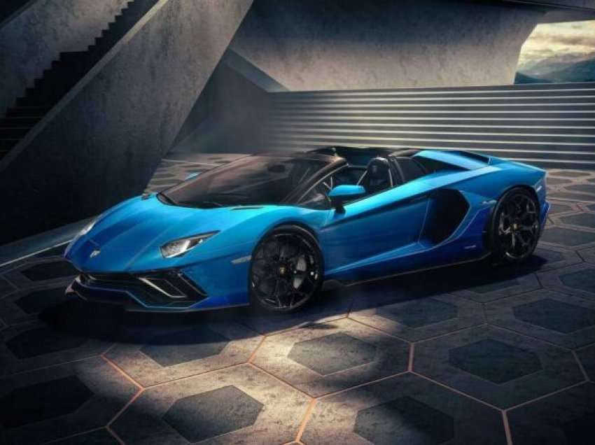 Lamborghini gjatë vitit të kaluar shiti 8.405 vetura