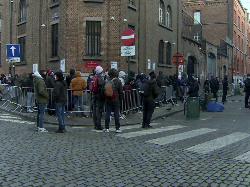 Përplasje për emigrantët, PE kundër ligjit danez
