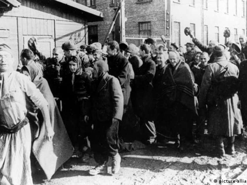 Tmerri i Auzhvicit - 27 Janari - Dita përkujtimore e viktimave të nacionalsocializmit