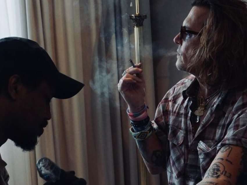 Johnny Depp realizon një tatuazh të ri, ja kuptimi i veçantë që fshihet pas tij