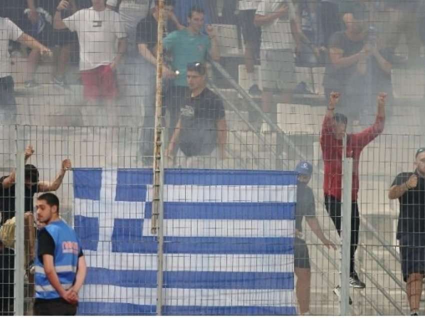 Ja si i komentojnë mediat greket tensionet e provokimet e grekëve ndaj Kosovës  