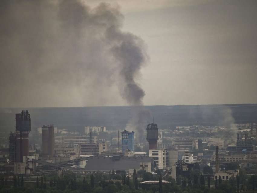Humbjet vazhdojnë në rajonin Severodonetsk dhe Kharkiv