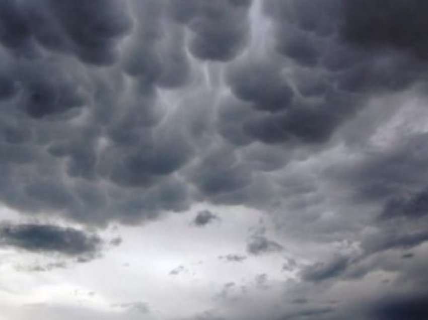Prishtina Weather paralajmëron se po vjen një stuhi në Kosovë
