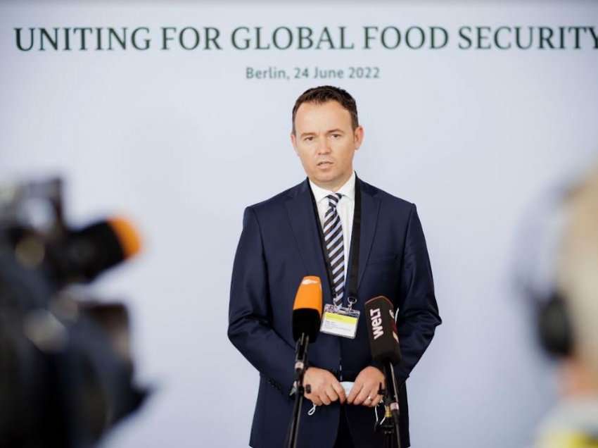 Ministri Peci merr pjesë në Forumin Global për Siguri Ushqimore