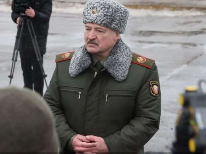 Bjellorusia dyfishon trupat në kufi me Ukrainën