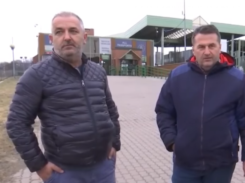 Dy shqiptarët e Kosovës që ia mësyn luftës në Ukrainë nuk u lejuan ta kalonin kufirin nga polakët