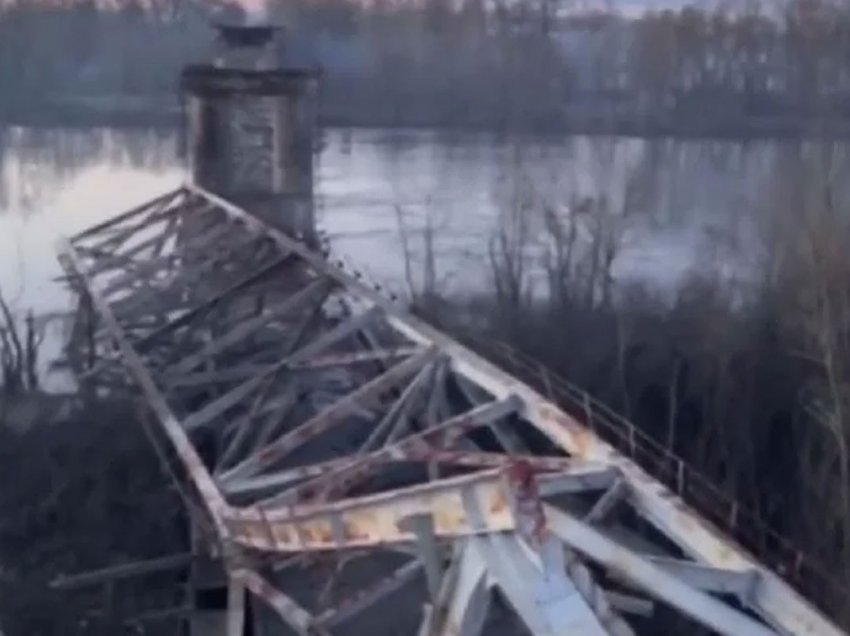Avionët luftarakë rusë shkatërrojnë urën në Chernihiv