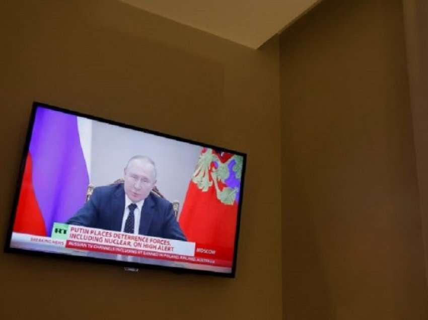 ​Reuters largon nga emisionet e tij lajmet e agjencisë ruse TASS