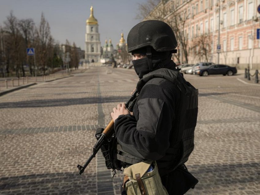 Ukraina akuzon Moskën për dëbim të civilëve në Rusi