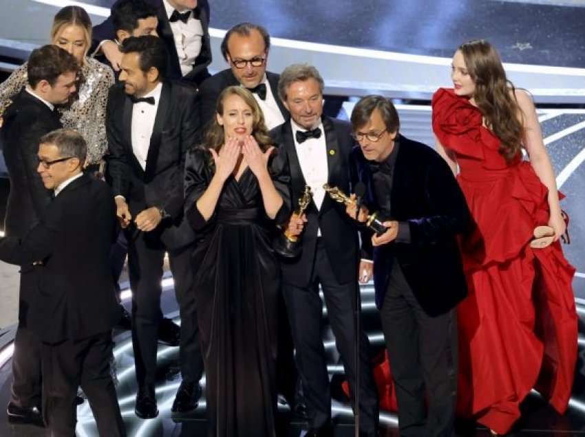 “CODA” shpallet filmi më i mirë i vitit në “Oscars 2022”