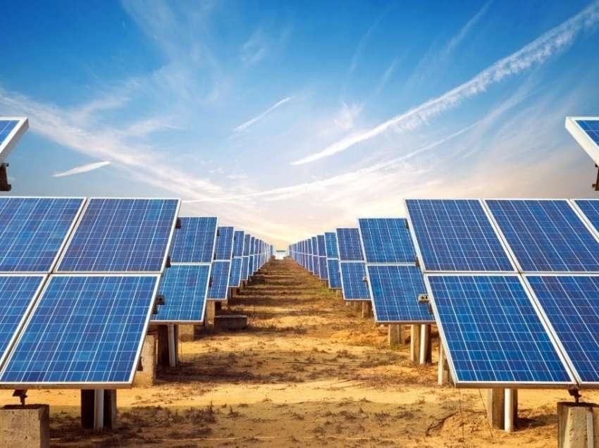 Investimi gjerman në Kosovë, që përfitojnë 60 mijë qytetarë: Do të ndërtohen panelet më të mëdha solare në Evropë
