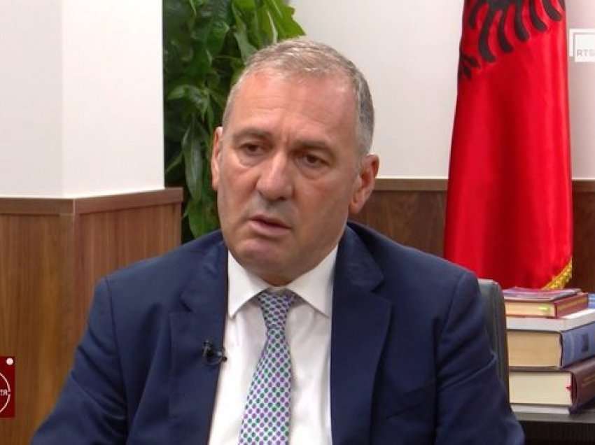 Bllako dorëzoi mandatin, Kraja: Do presim njoftimin zyrtar nga Kuvendi, më pas do veprojmë