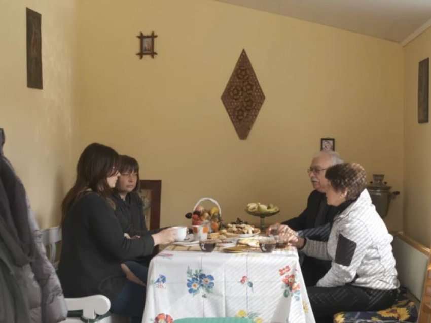 Familjet në Lviv hapin shtëpitë për refugjatët