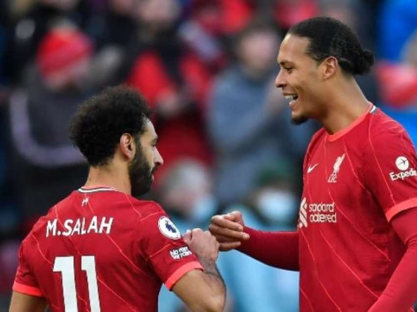 Klopp flet për gjendjen fizike të Salah dhe Van Dijk