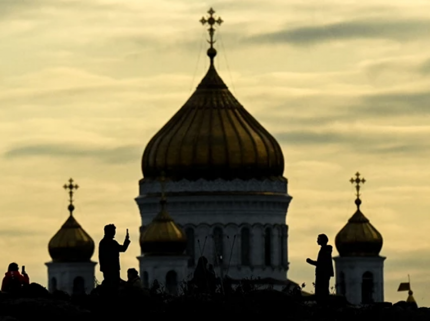 Kishat e lidhura me Rusinë në Ukrainë kritikojnë udhëheqësin me bazë në Moskë për mbështetjen e luftës