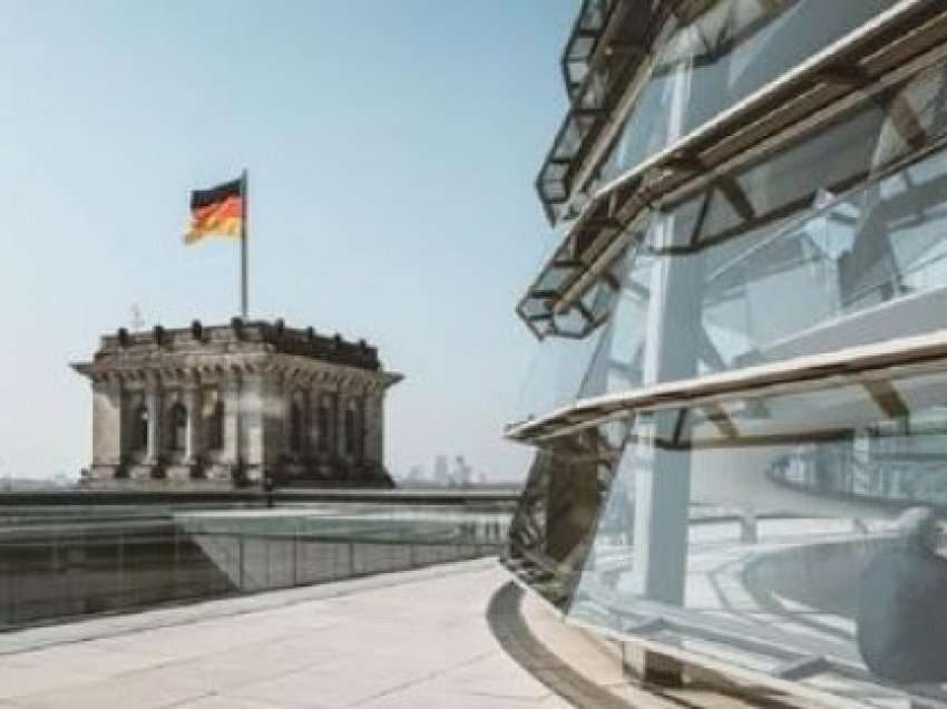 ​Gjermania përgatitet për të shënuar 33-vjetorin e rënies së Murit të Berlinit
