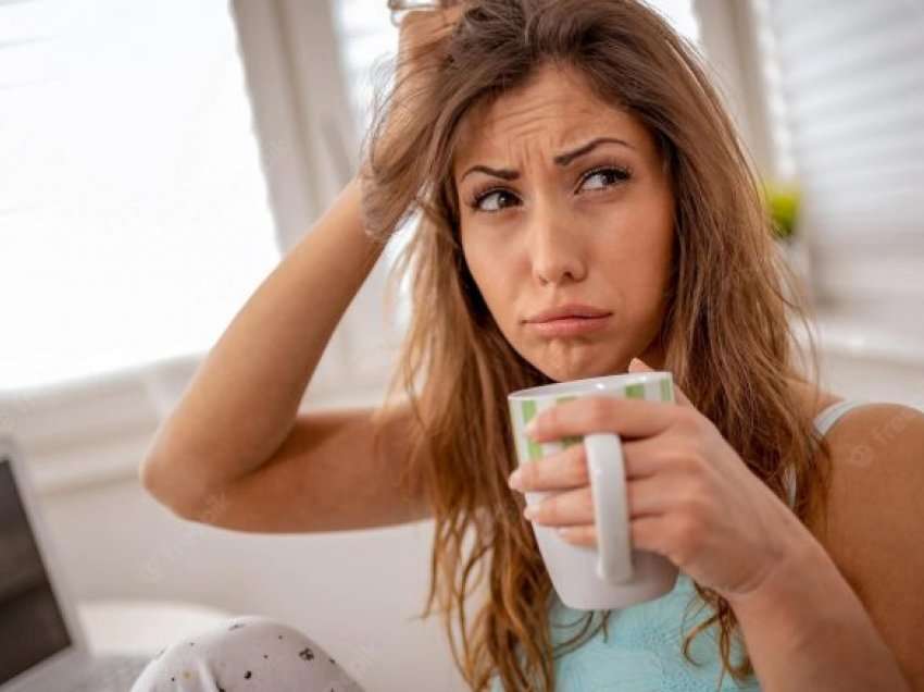 Si ndikon kafeja e parë në mëngjes në hormonet