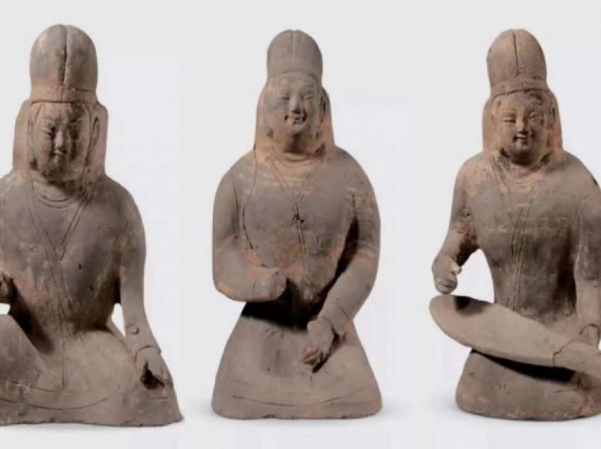 ​Kërcimtarë të lashtë e muzikantë terakote u zbuluan në Kinë