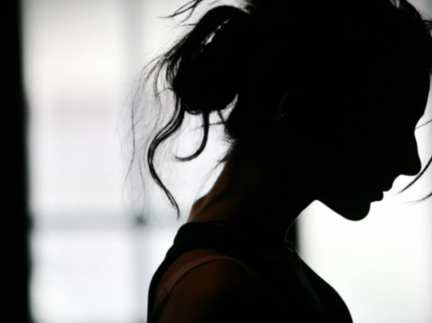 E mitura raporton se u dhunua seksualisht derisa ishte në vizitë te motra e saj 