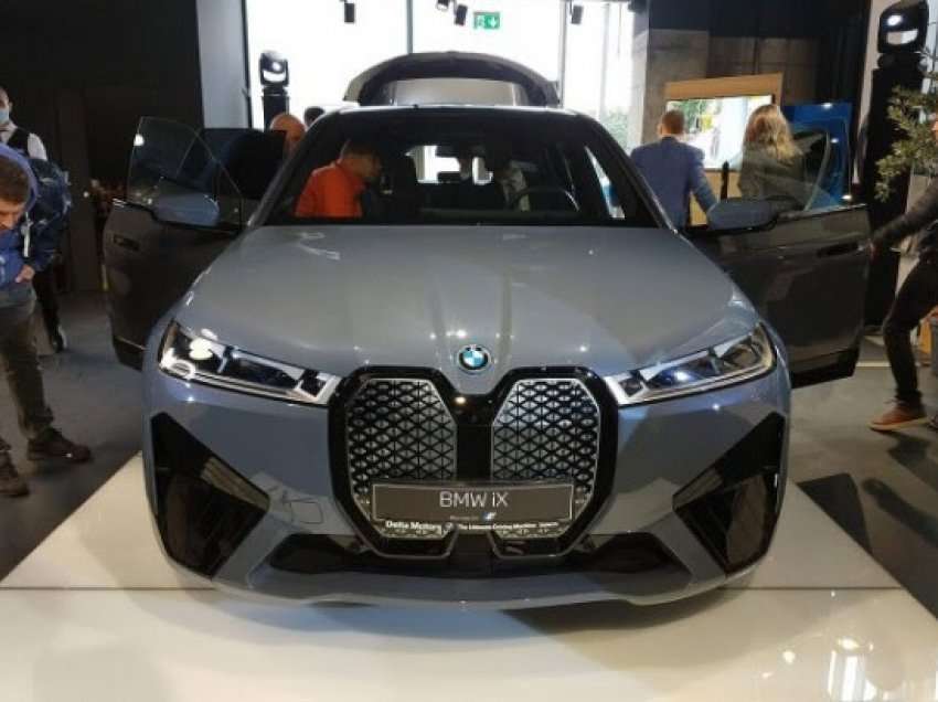 ​BMW po ndërton një fabrikë baterish në Hungari