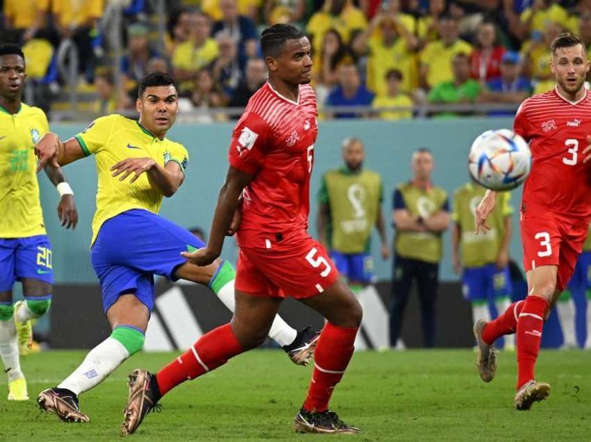 Xhaka me Zvicrën mposhten nga Brazili, i pret sfida si finale me Serbinë 