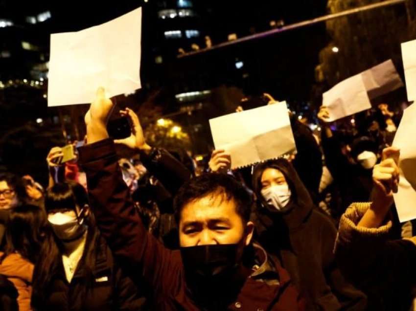 Çka pas protestave në Kinë kundër politikave për koronavirus?