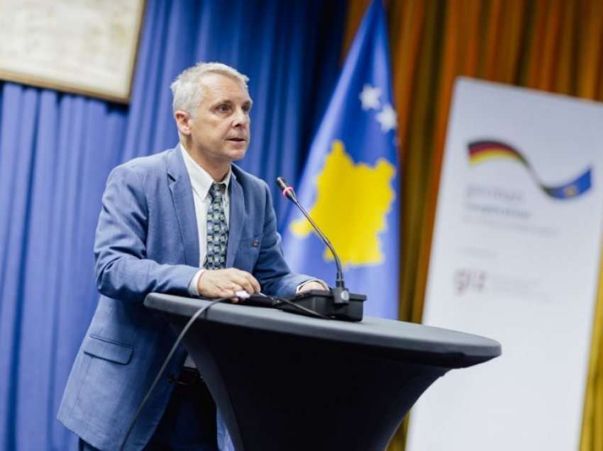 Ambasadori gjerman i gëzohet pajtimit të ambasadorëve të BE-së për liberalizmin e vizave