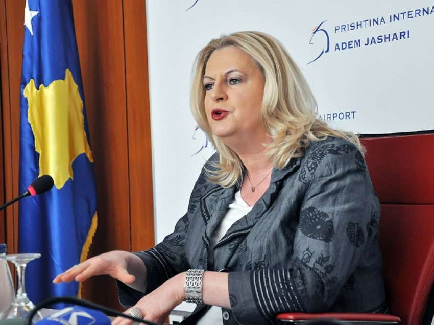 Çfarë po paralajmëron Edita Tahiri: Janë shtuar thirrjet që Kosova të përgatitet për vendime të vështira!