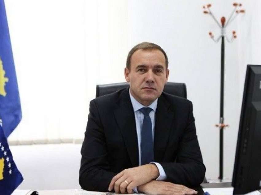 Anëtari i LDK-së: Nuk duhet të pranojmë asnjë deputet të koalicionit VV-Guxo në parti