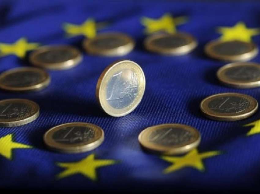 ​Eurozona regjistron deficitin më të madh të llogarisë aktuale në histori