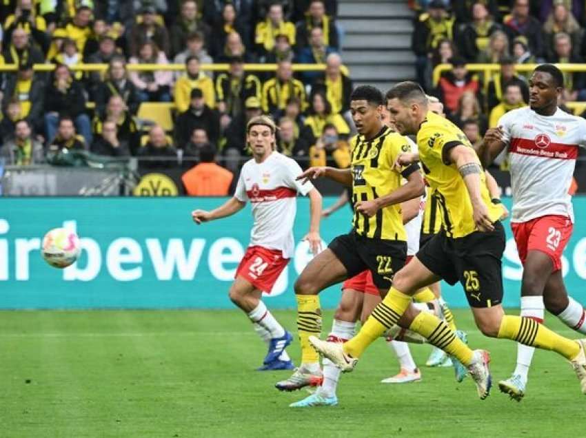 Dortmundi një pesëshe Stuttgartit