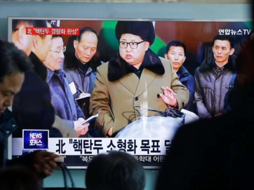 Ekspertët: Raketat që do të testojë Koreja e Veriut do të jenë me mbushje bërthamore