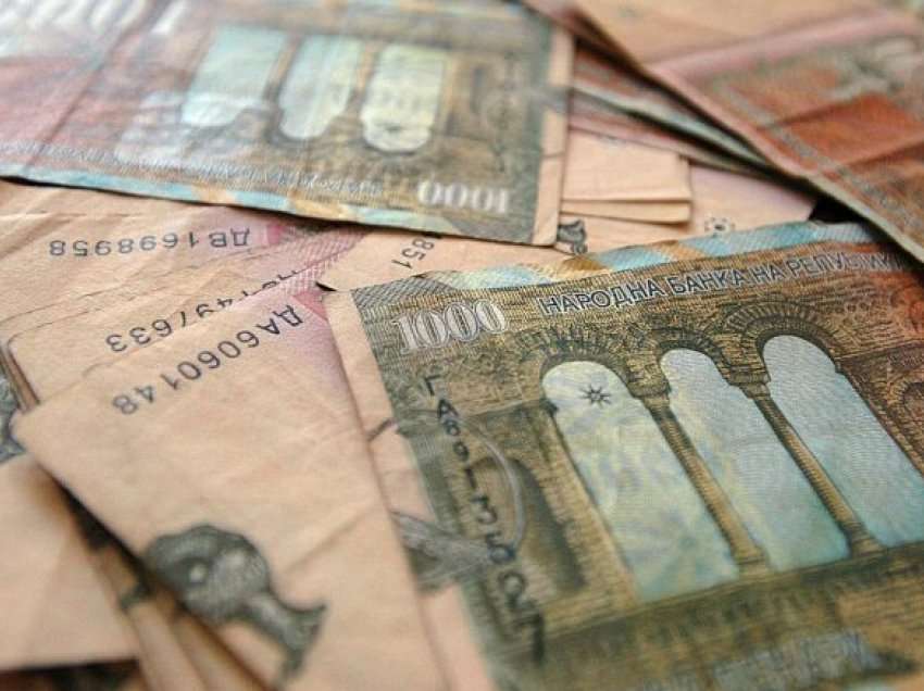 Një grua nga Shkupi ka marrë kredi prej 600.000 denarë me dokumente false