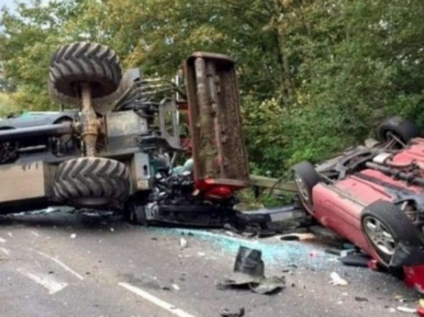 RMV: Shoferi i traktorit ndërron jetë pas aksidentit me një veturë